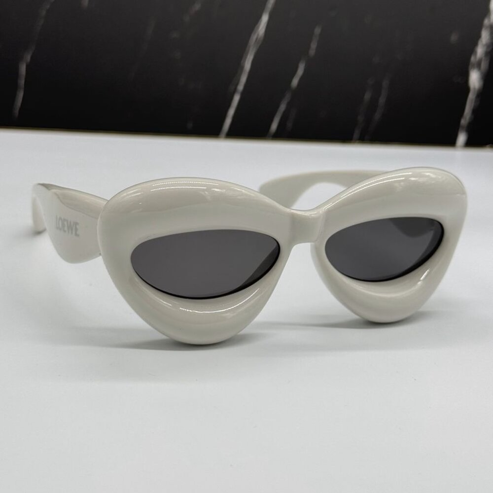 NEW LW40097I 20A LOEWE SUNGLASSES WOMEN LIGHT GREY EYEWEAR LOEWE